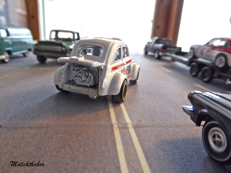 Illustration for article titled Lights, Camera, THE ITALIAN JOB: illusion of a chase